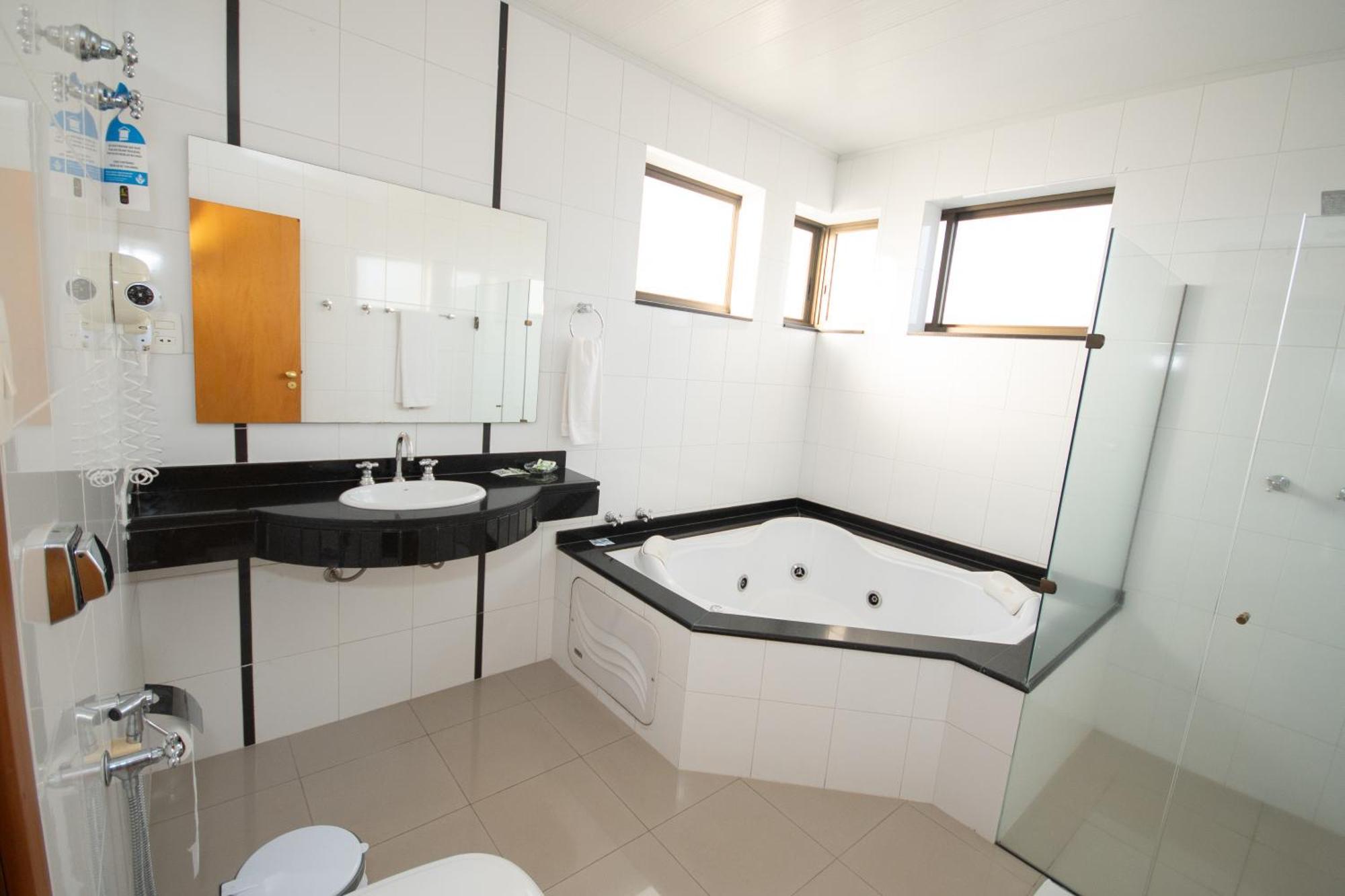 Hotel Ouro Lavras Luaran gambar